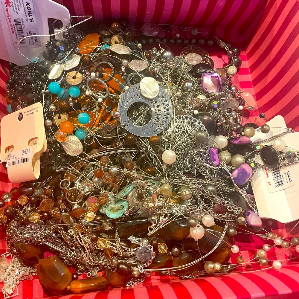 Large jewelry LOT! Charming Charlie New York & company, Lauren Conrad + more!